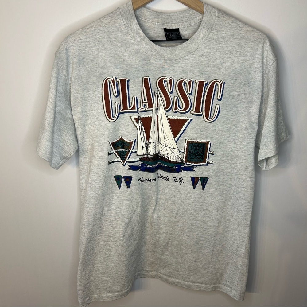 Vintage Classic Thousand Island, N.Y. T-Shirt, Size Large, Gray Heathered